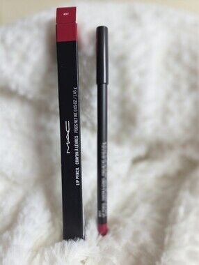 Mac Lip Pencil-Beet